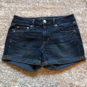 American Eagle Boy Midi Dark Wash Cuffed Shorts 4 Regular *SEE DESCRIPTION